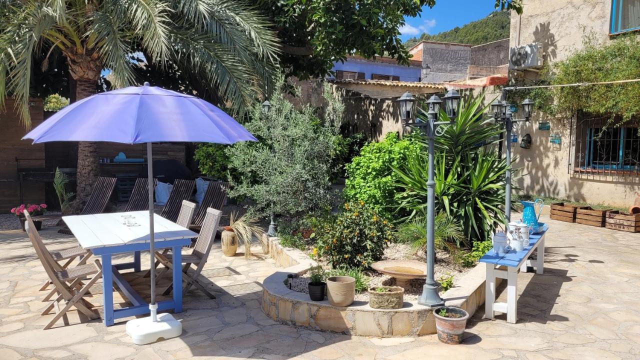 Casa Alestelou Tormos Bagian luar foto